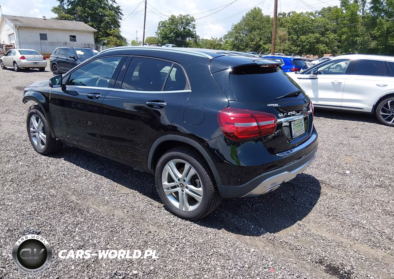 2019 Mercedes-Benz Gla 250 4Matic VIN:WDCTG4GB6KJ578165 - 3