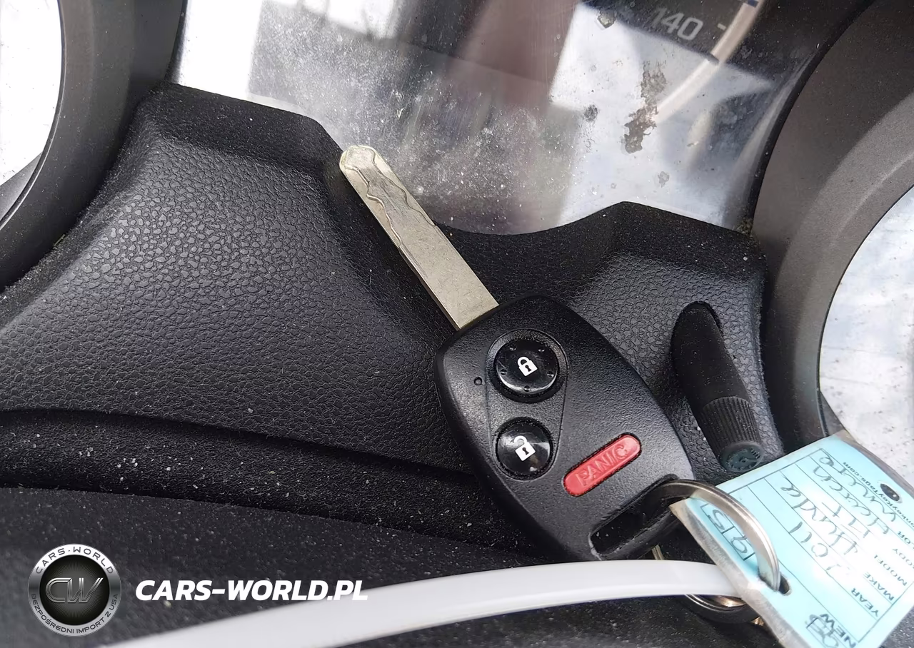 2011 Honda Fit VIN:JHMGE8H38BS009595 - 11