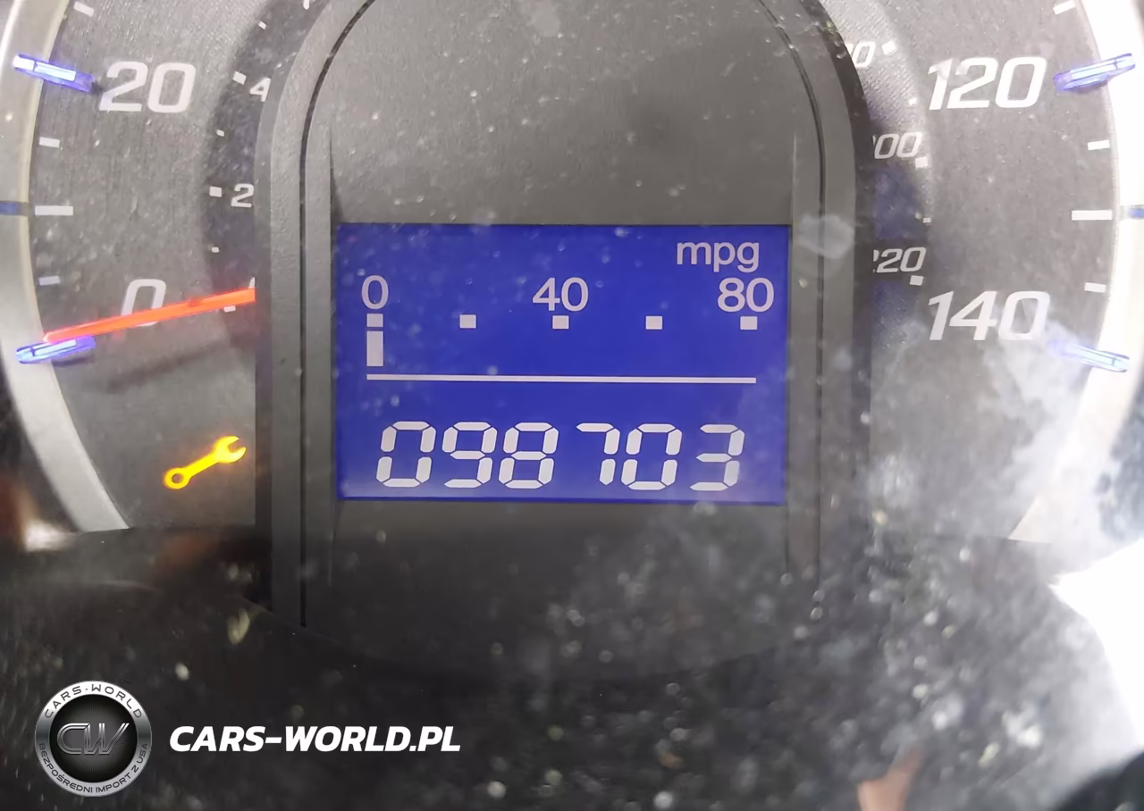 2011 Honda Fit VIN:JHMGE8H38BS009595 - 13