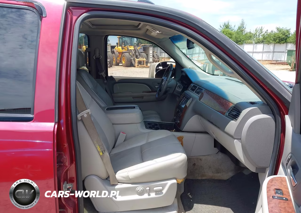 2007 Chevrolet Tahoe Lt VIN:1GNFK13067R179051 - 5
