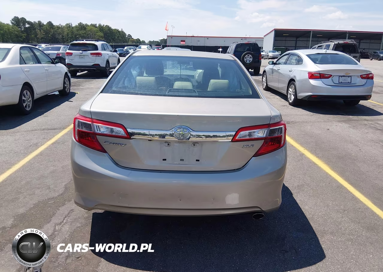 2013 Toyota Camry Xle VIN:4T4BF1FK0DR334907 - 16
