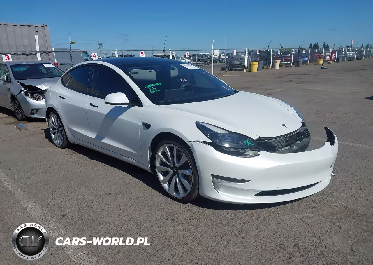 2022 Tesla Model 3 Rear-Wheel Drive – zdjęcie 1 z 17
