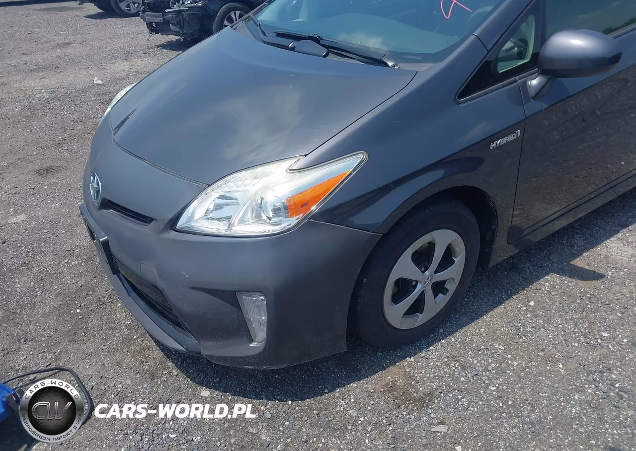 2015 Toyota Prius Two VIN:JTDKN3DU7F0437768 - 6