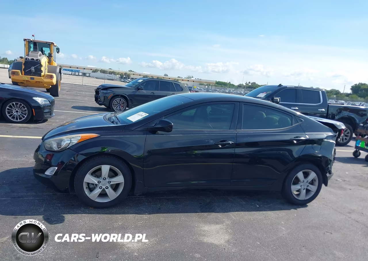 2013 Hyundai Elantra Gls VIN:5NPDH4AE8DH203853 - 15