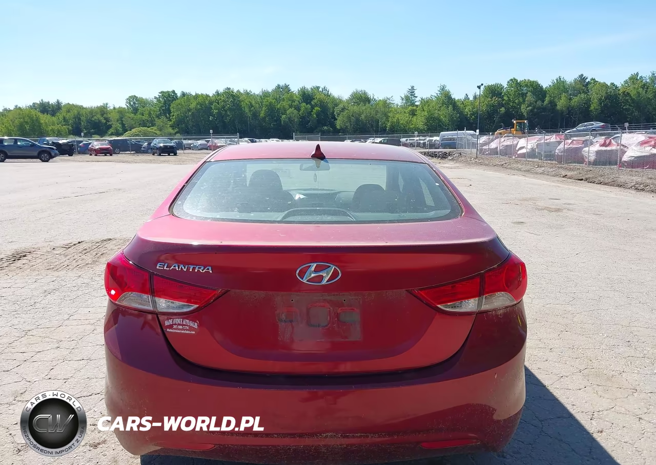 2013 Hyundai Elantra Gls VIN:5NPDH4AE5DH368887 - 15