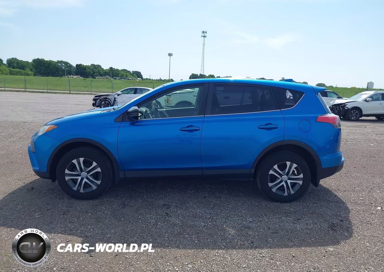 2018 Toyota Rav4 Le VIN:JTMBFREV1JJ728762 - 14