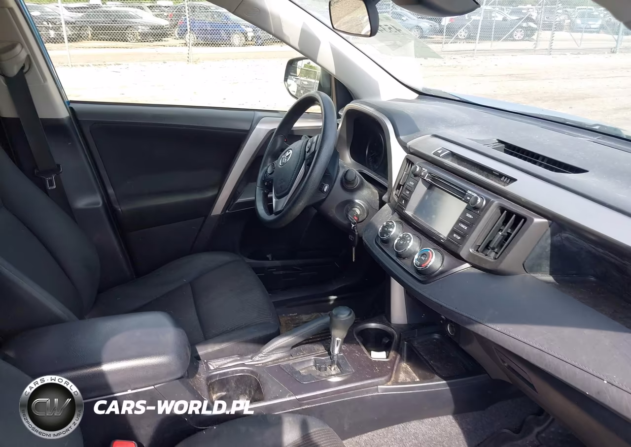 2018 Toyota Rav4 Le VIN:JTMBFREV1JJ728762 - 5