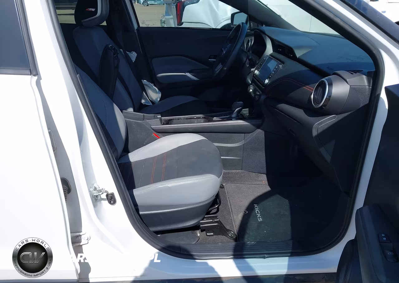 2023 Nissan Kicks Sr Xtronic Cvt VIN:3N1CP5DV1PL576143 - 5