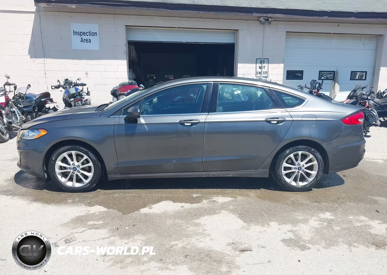2020 Ford Fusion Hybrid Se VIN:3FA6P0LU2LR119229 - 17