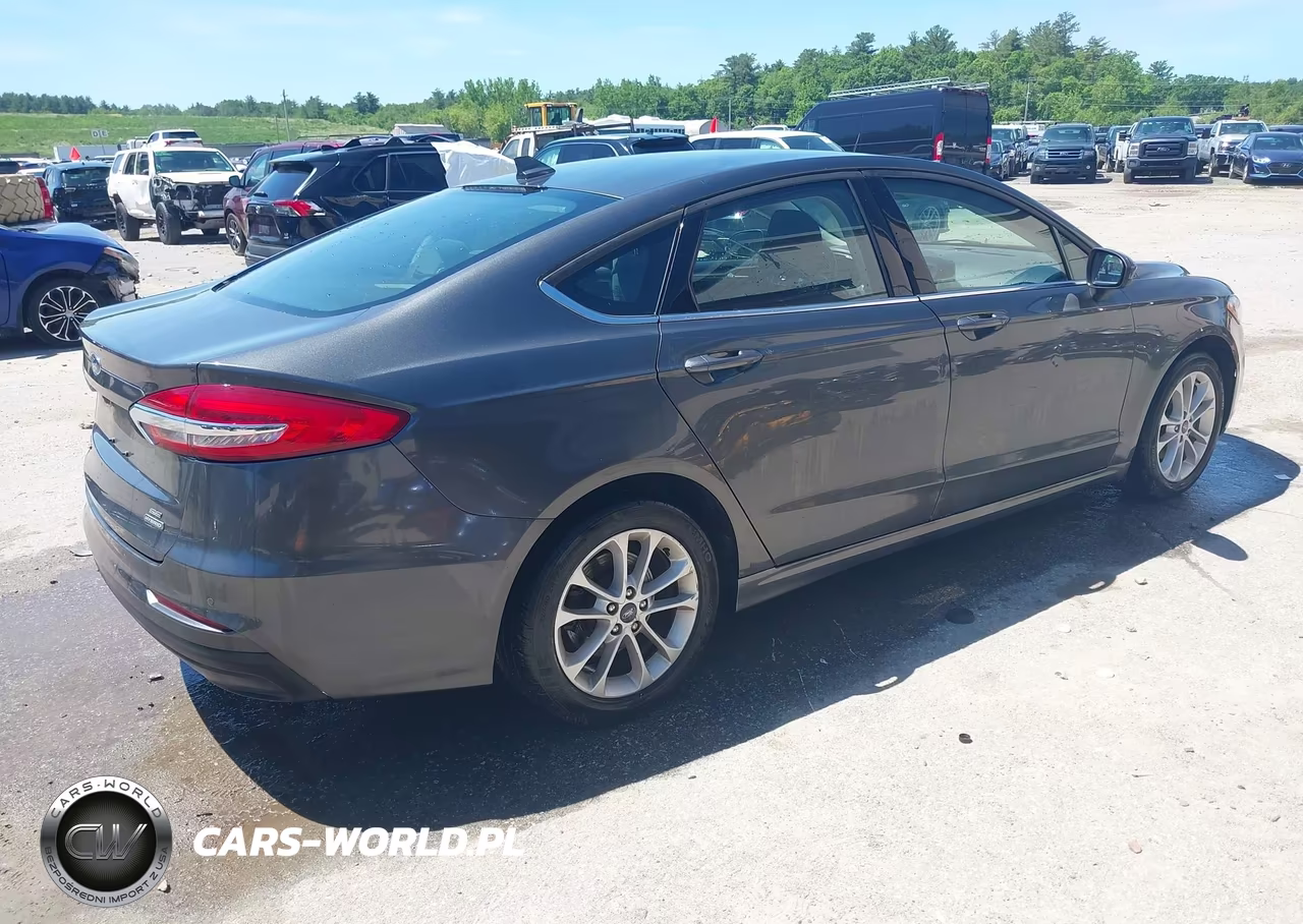 2020 Ford Fusion Hybrid Se VIN:3FA6P0LU2LR119229 - 4