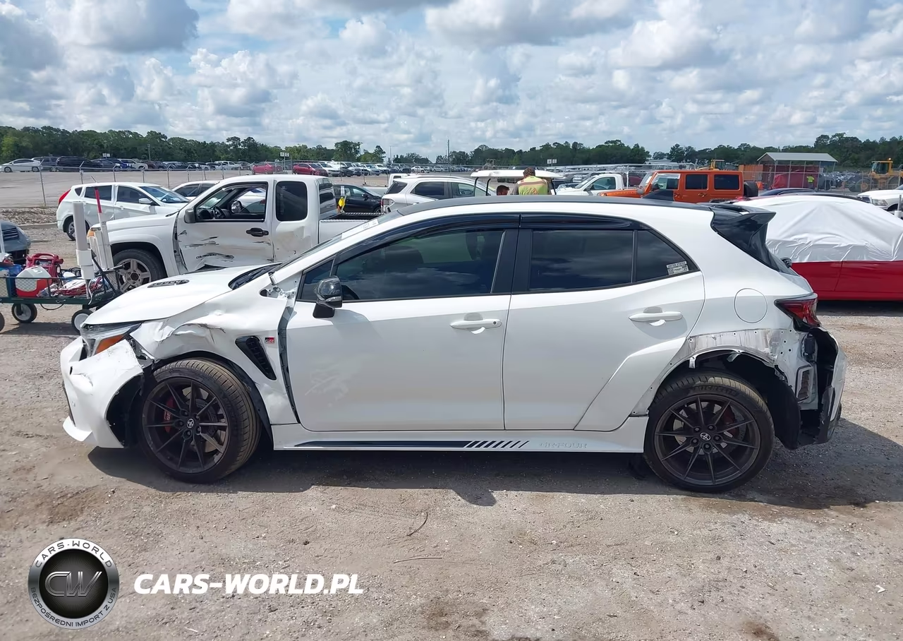 2024 Toyota Gr Corolla Circuit VIN:JTNABAAE5RA014008 - 14