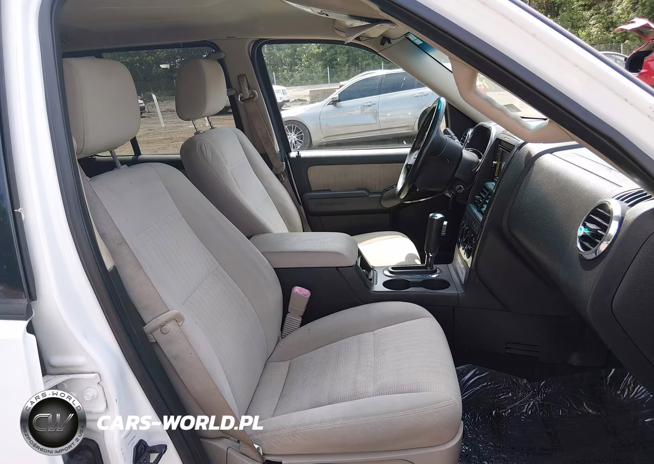 2008 Ford Explorer Xlt VIN:1FMEU73E18UA88521 - 5