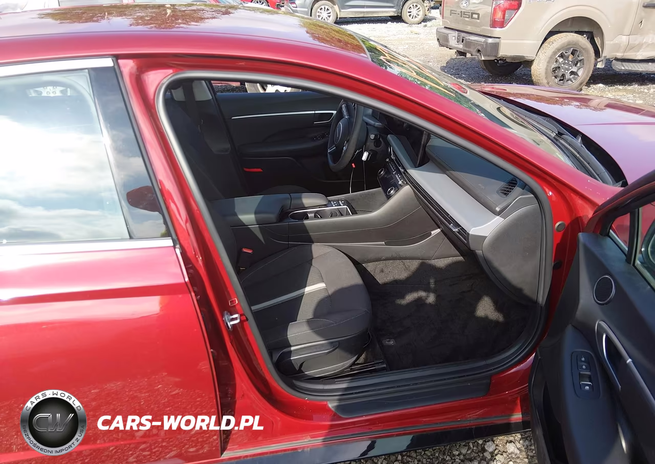 2024 Hyundai Sonata Sel VIN:KMHL64JA8RA423843 - 5