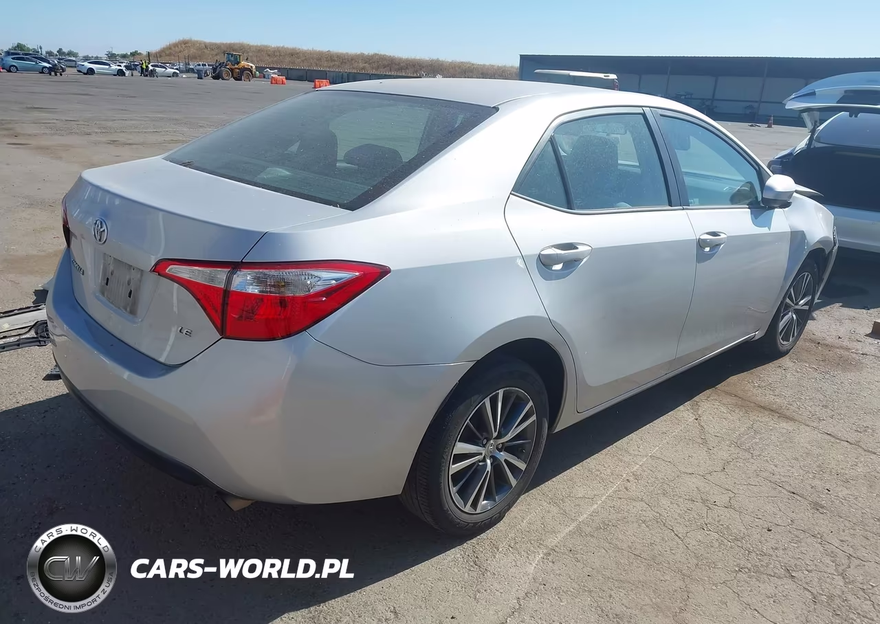 2016 Toyota Corolla Le Plus VIN:5YFBURHE1GP435613 - 4