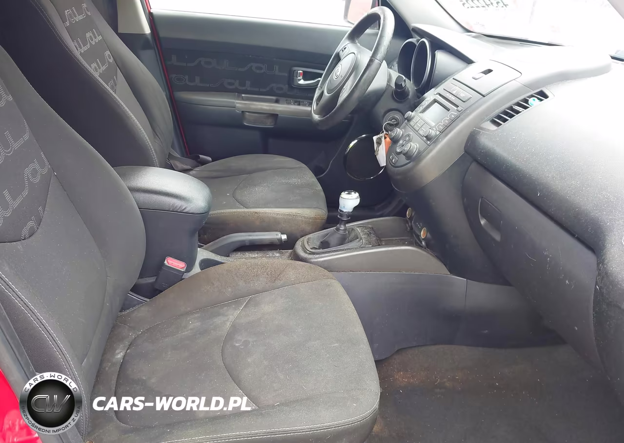 2012 Kia Soul + VIN:KNDJT2A68C7420854 - 5
