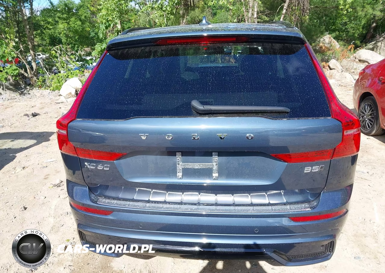 2024 Volvo Xc60 B5 Plus Dark Theme VIN:YV4L12RL8R1840860 - 17