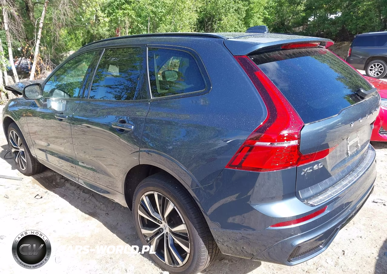 2024 Volvo Xc60 B5 Plus Dark Theme VIN:YV4L12RL8R1840860 - 3