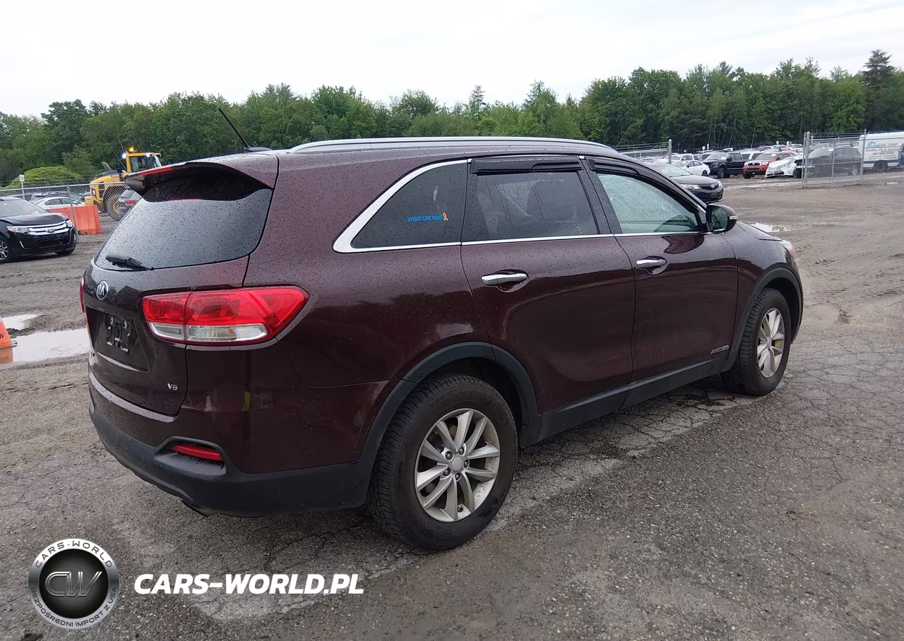 2017 Kia Sorento 3.3L Lx VIN:5XYPGDA50HG279404 - 4
