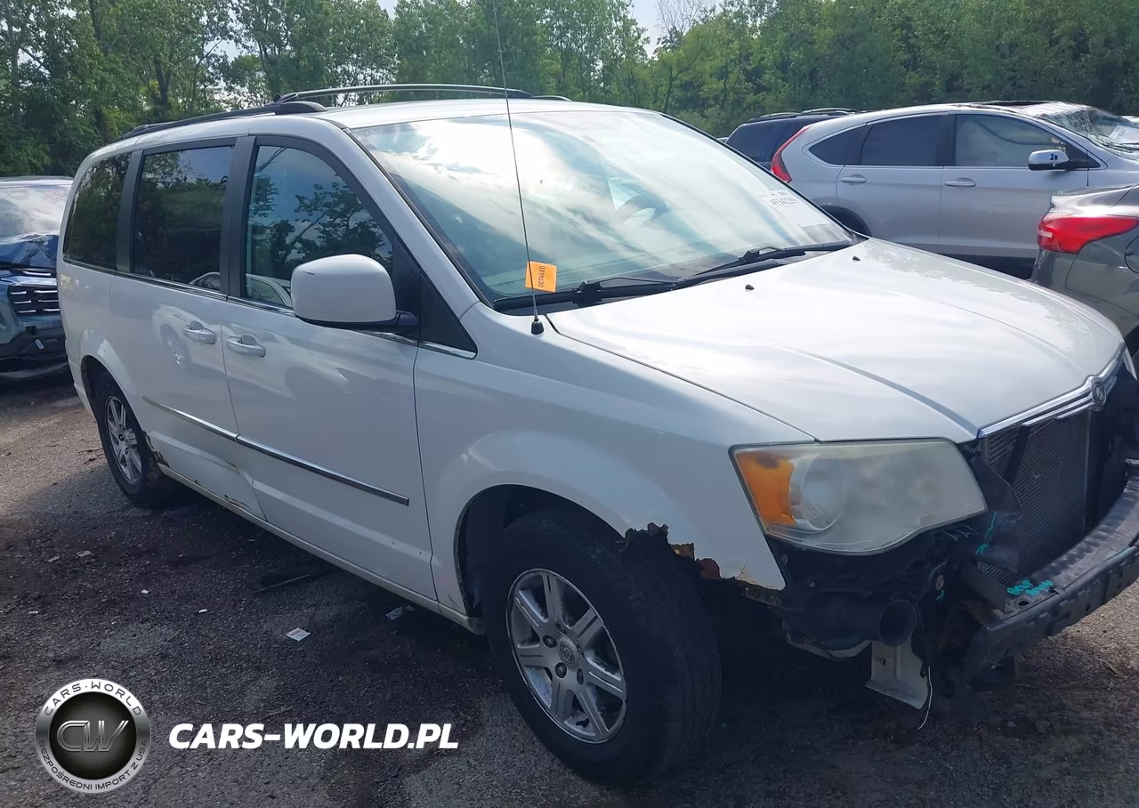 2010 Chrysler Town & Country Touring VIN:2A4RR5D12AR432071 - 13