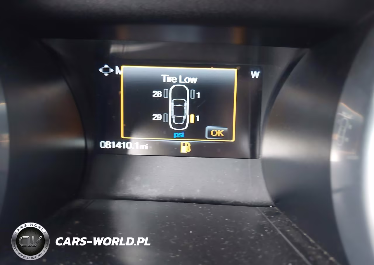 2018 Ford Mustang Ecoboost VIN:1FA6P8TH5J5107996 - 15