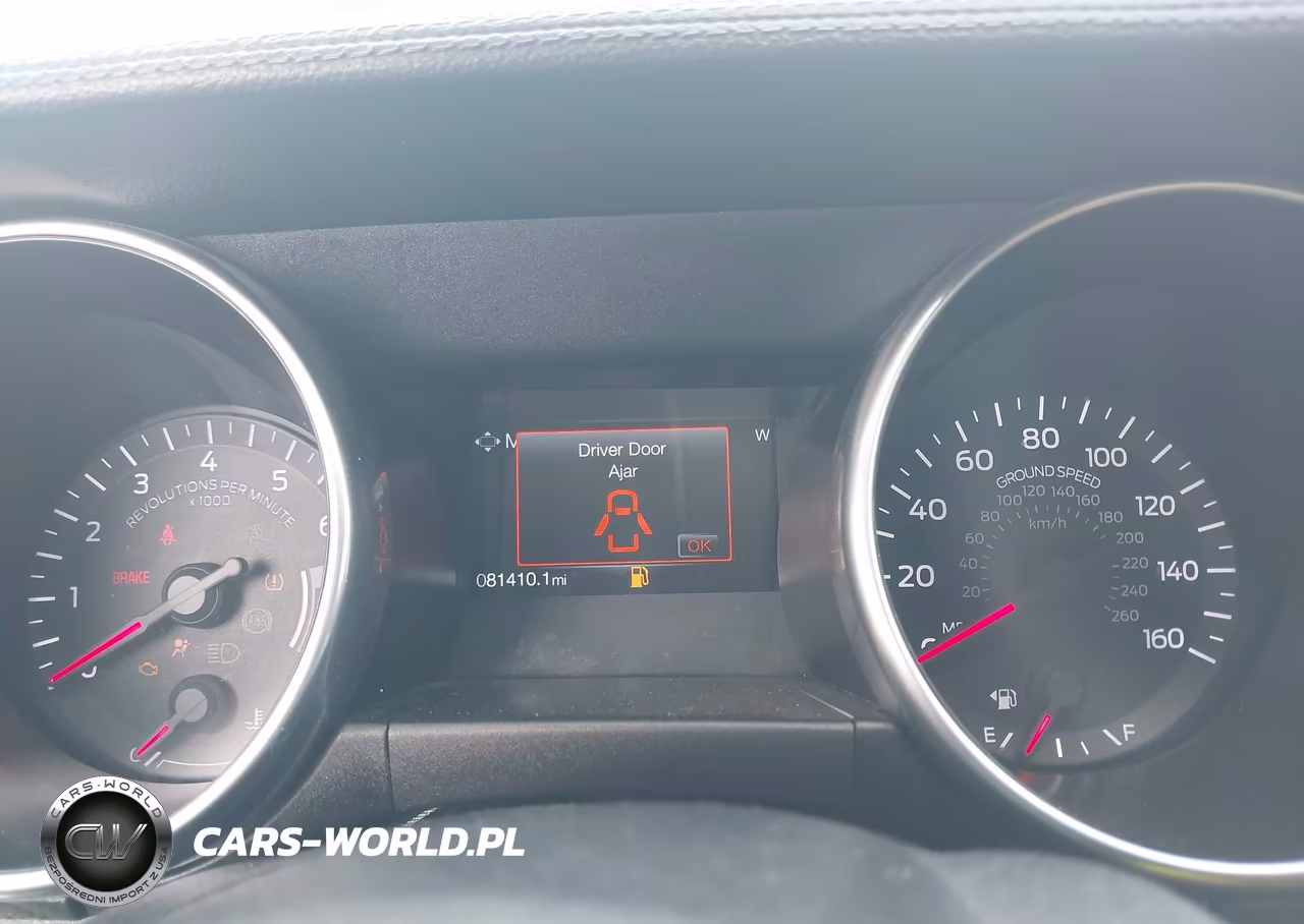2018 Ford Mustang Ecoboost VIN:1FA6P8TH5J5107996 - 7