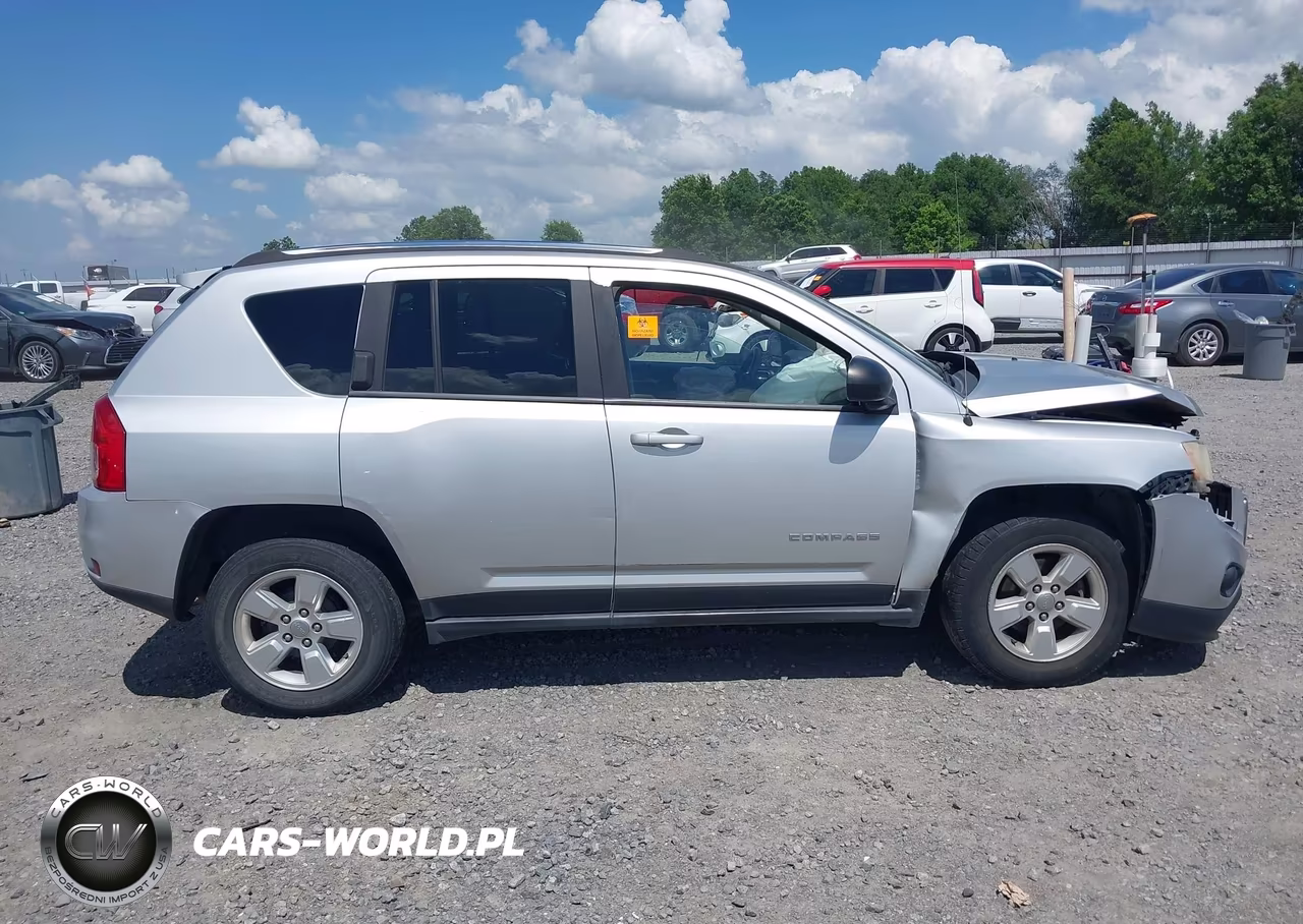 2013 Jeep Compass Sport VIN:1C4NJCBA2DD272347 - 13