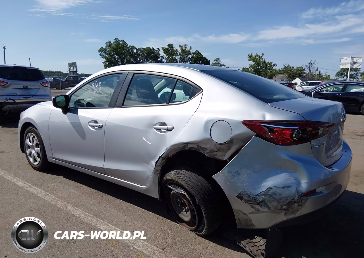 2018 Mazda Mazda3 Sport VIN:3MZBN1U71JM275766 - 6