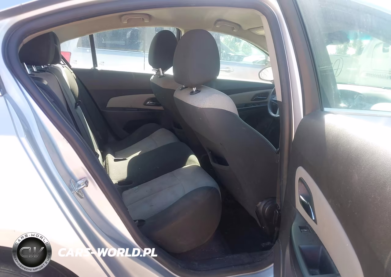 2011 Chevrolet Cruze Ls VIN:1G1PC5SH7B7257777 - 8