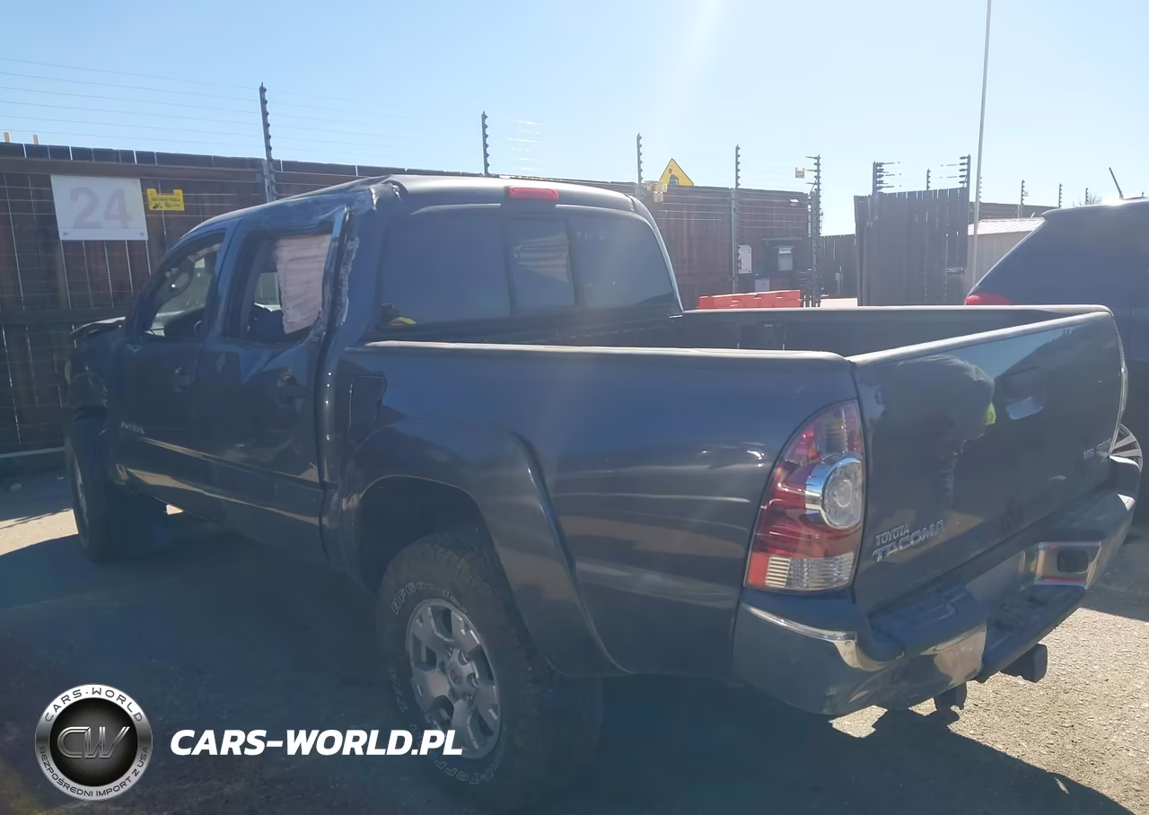 2009 Toyota Tacoma Base V6 VIN:3TMLU42N49M028282 - 15