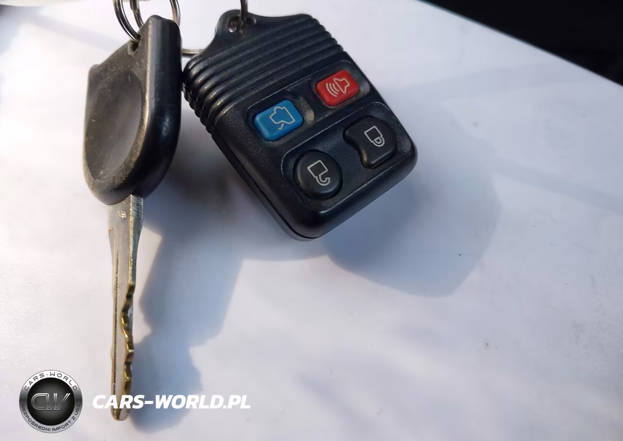 2009 Ford Focus Ses VIN:1FAHP36N39W202446 - 11
