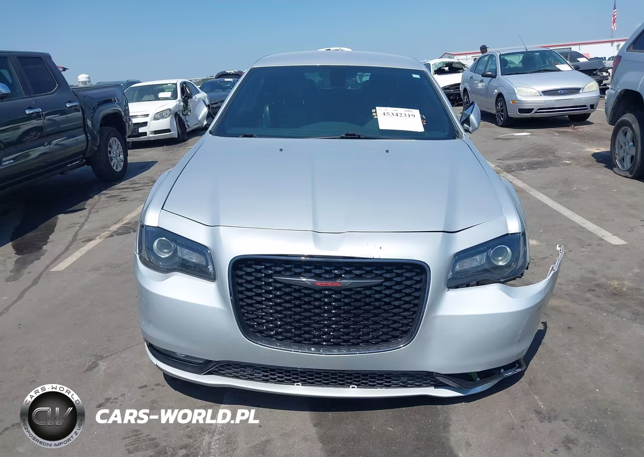 2021 Chrysler 300 300S VIN:2C3CCABGXMH629680 - 13