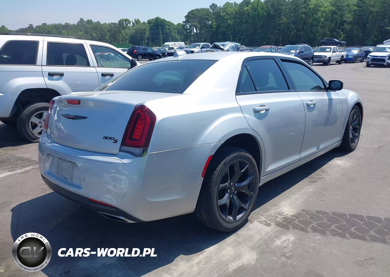 2021 Chrysler 300 300S VIN:2C3CCABGXMH629680 - 4