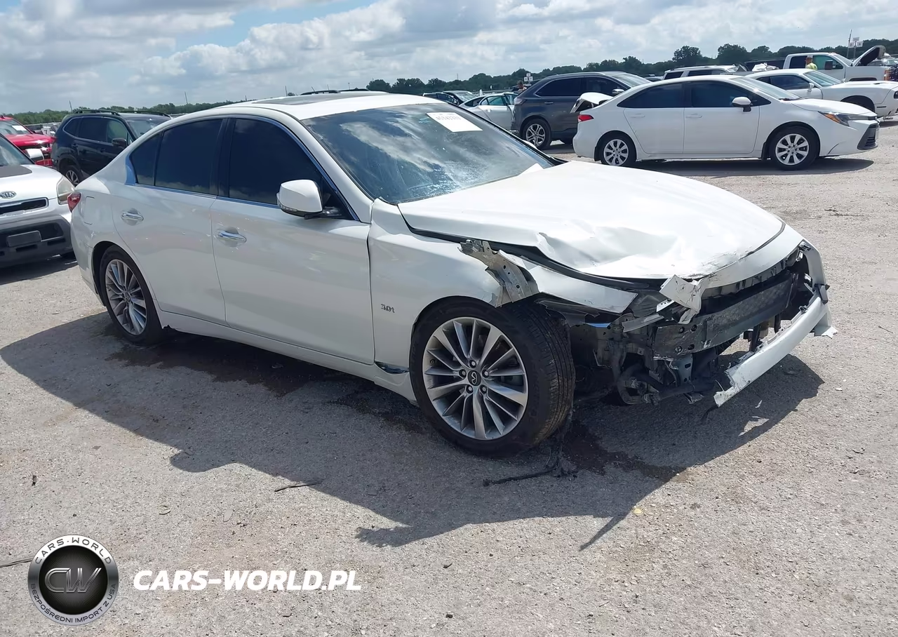 2018 Infiniti Q50 3.0T Luxe – zdjęcie 1 z 16