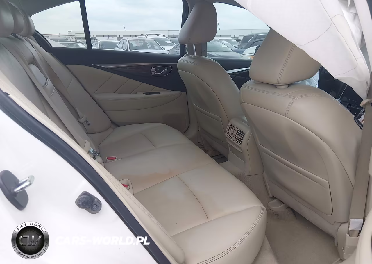 2018 Infiniti Q50 3.0T Luxe VIN:JN1EV7ARXJM434162 - 8