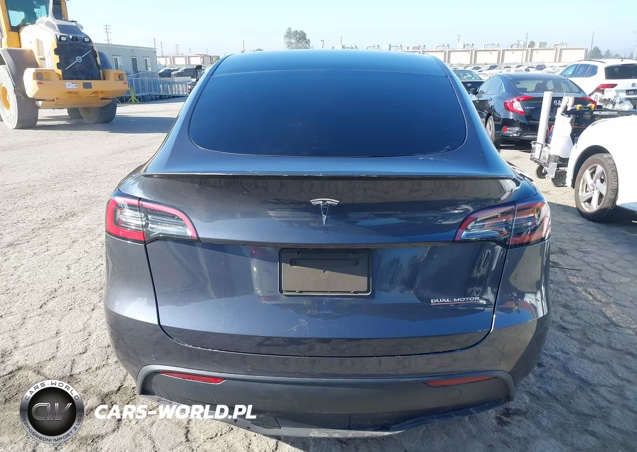 2021 Tesla Model Y Performance Dual Motor All-Wheel Drive VIN:5YJYGDEF7MF277514 - 15