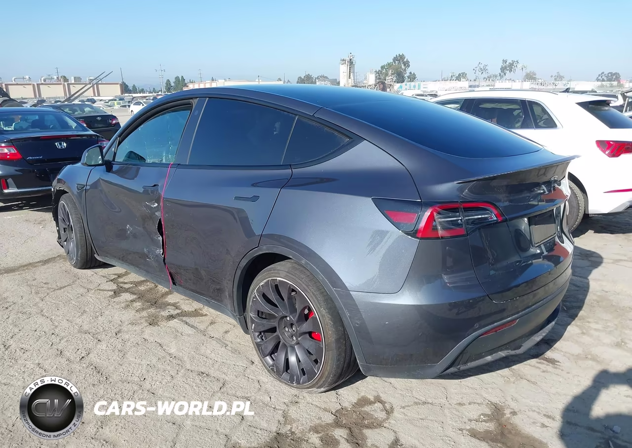 2021 Tesla Model Y Performance Dual Motor All-Wheel Drive VIN:5YJYGDEF7MF277514 - 3