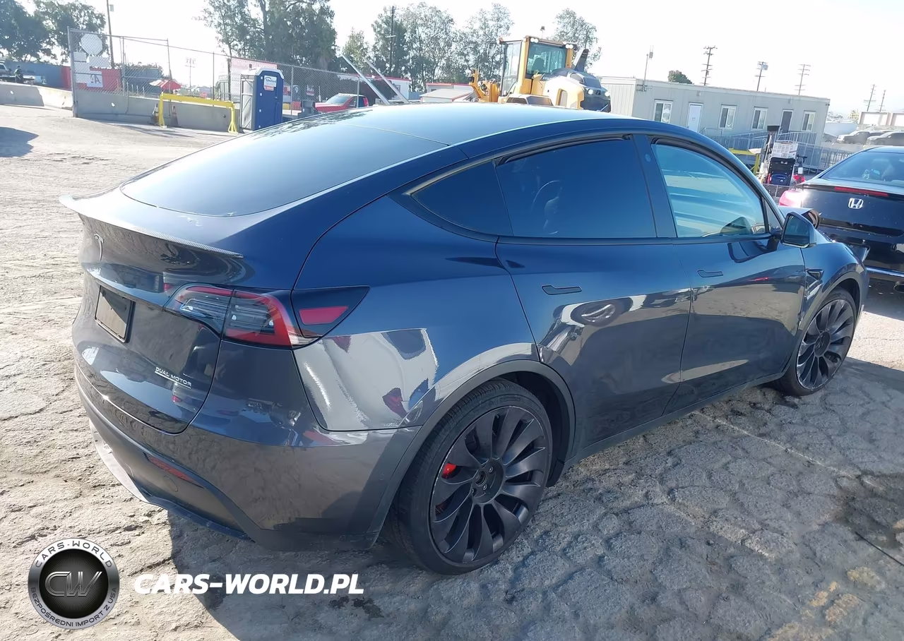2021 Tesla Model Y Performance Dual Motor All-Wheel Drive VIN:5YJYGDEF7MF277514 - 4