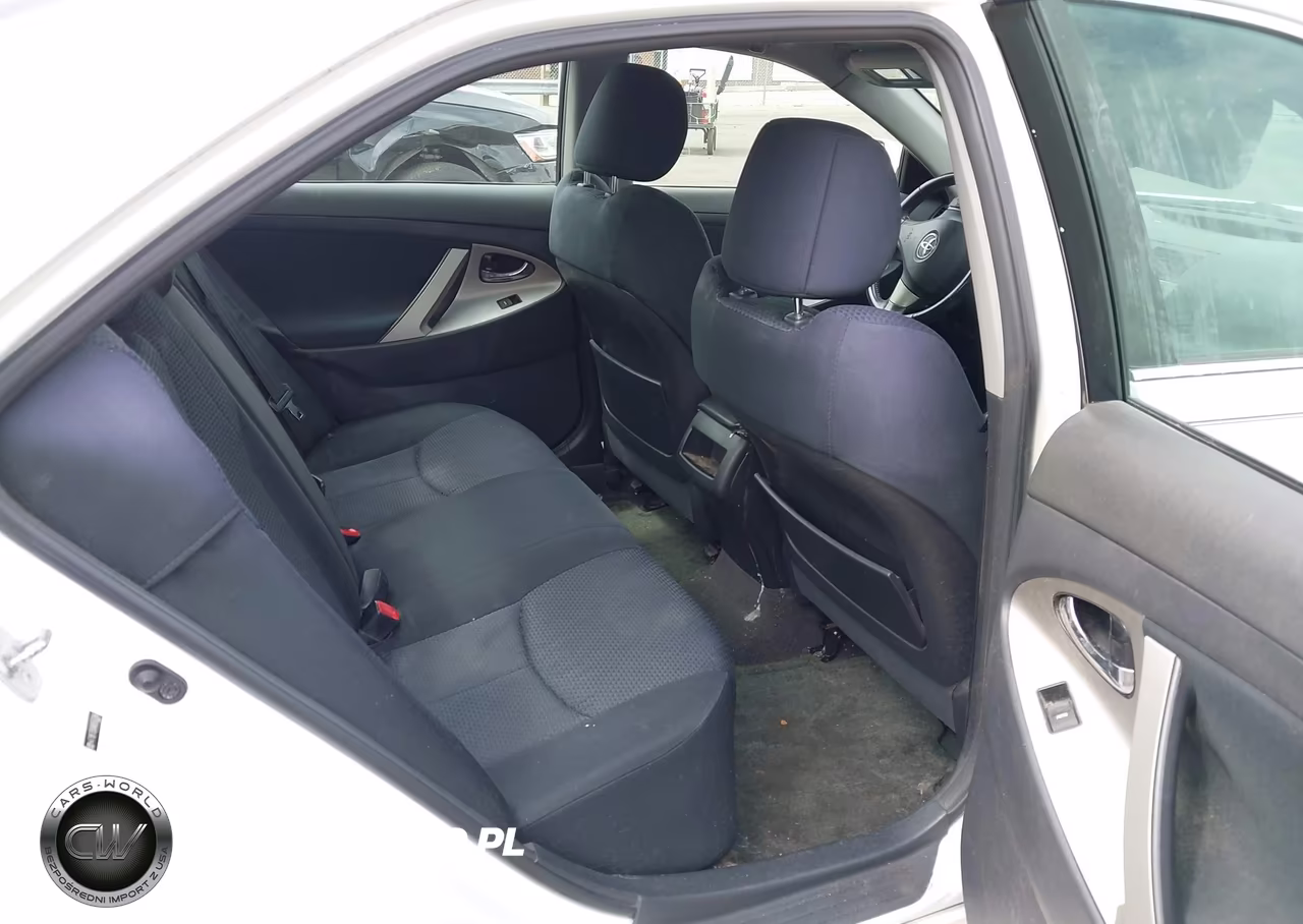 2010 Toyota Camry Se VIN:4T1BF3EK8AU556386 - 8
