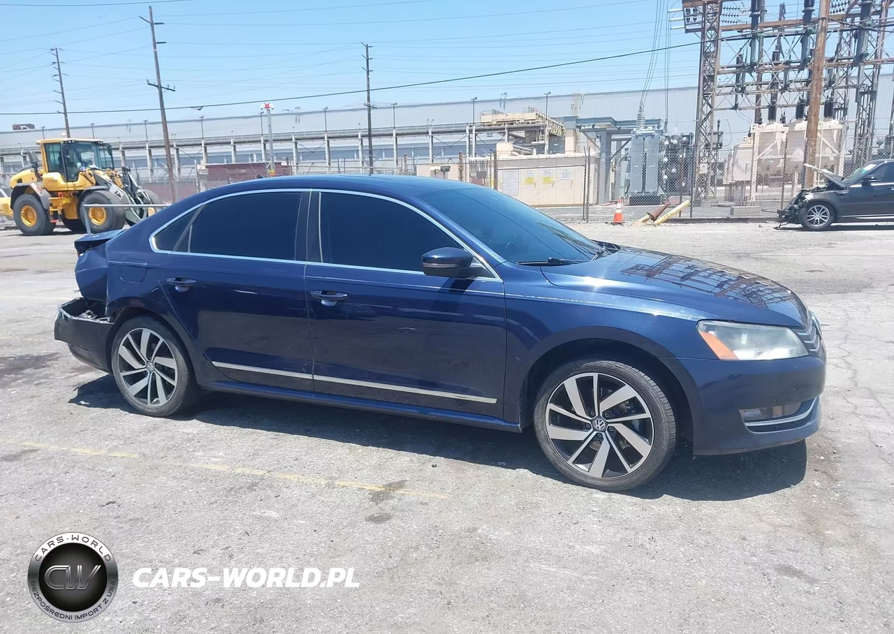 2013 Volkswagen Passat 2.0L Tdi Sel Premium VIN:1VWCN7A33DC112566 - 13