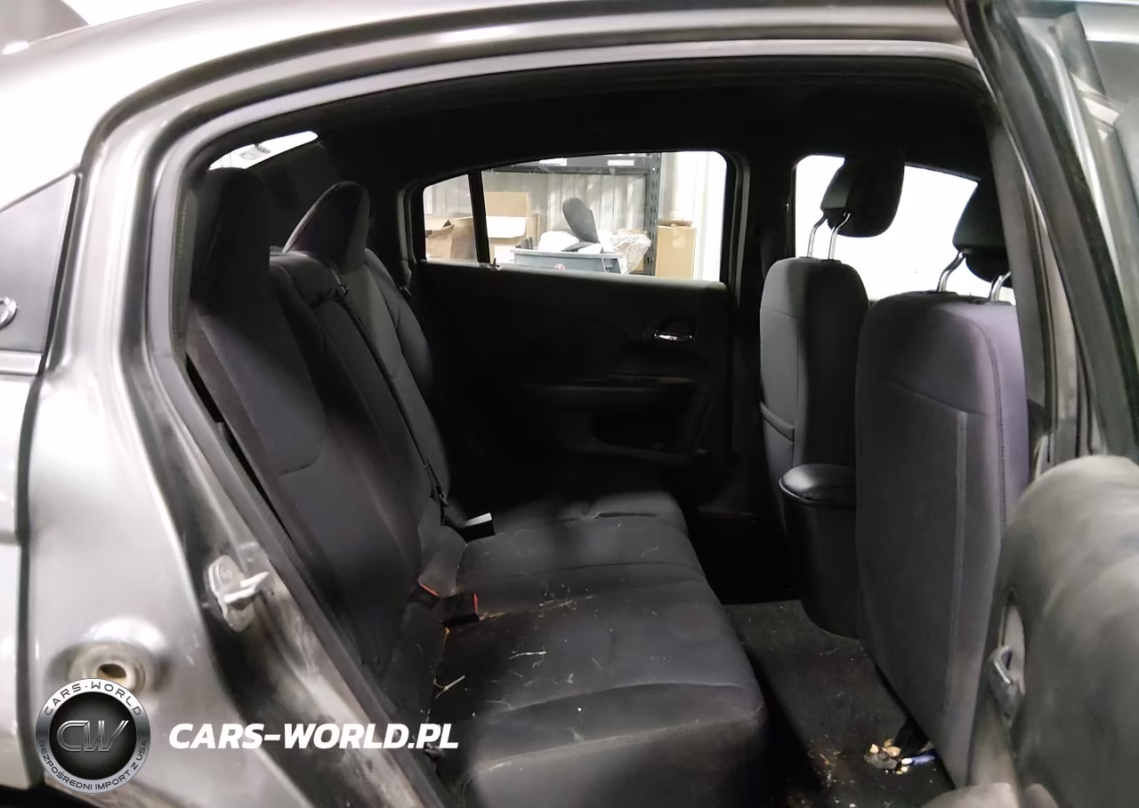 2013 Chrysler 200 Touring VIN:1C3CCBBGXDN755504 - 8