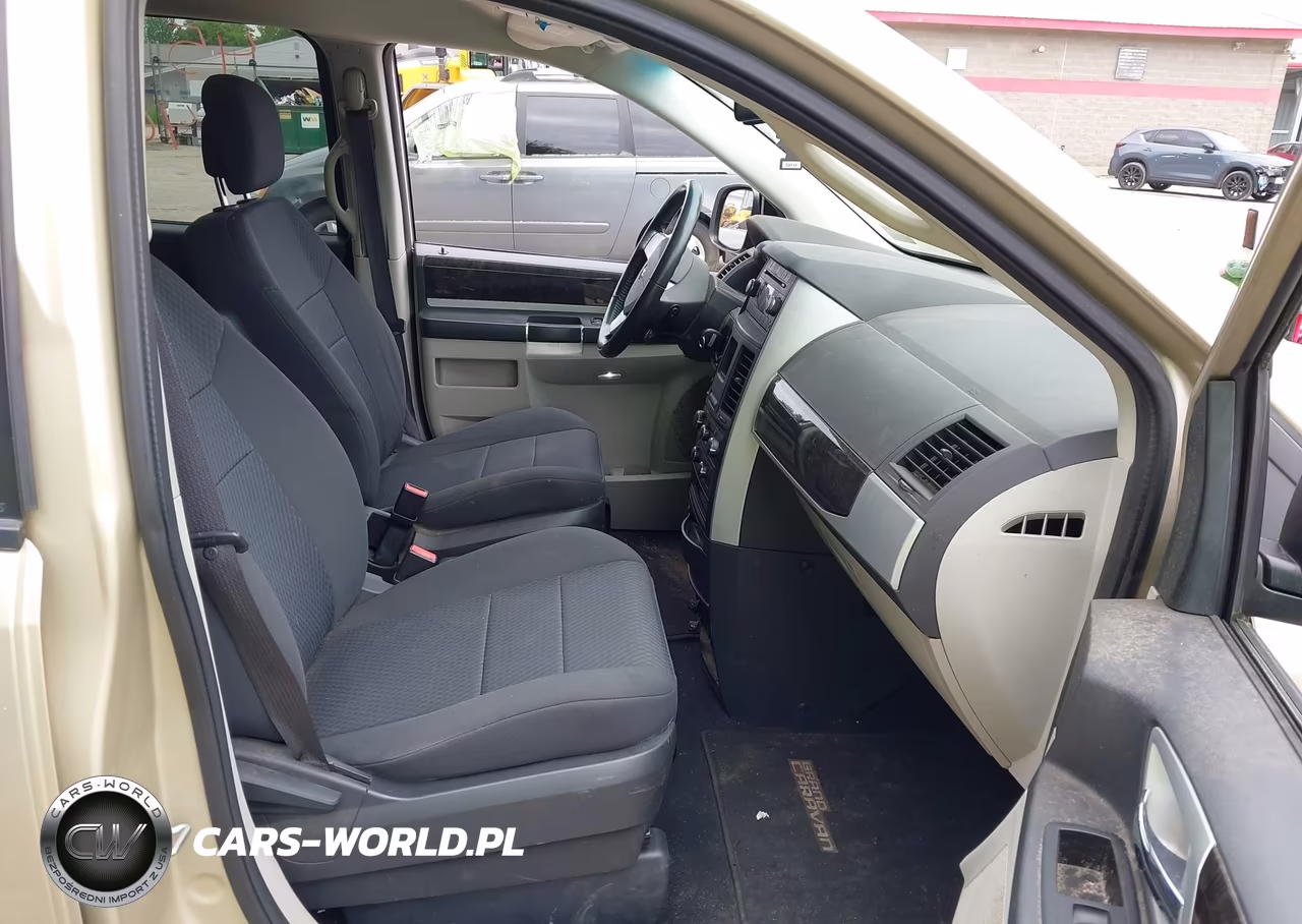 2010 Dodge Grand Caravan Sxt VIN:2D4RN5D14AR288379 - 5