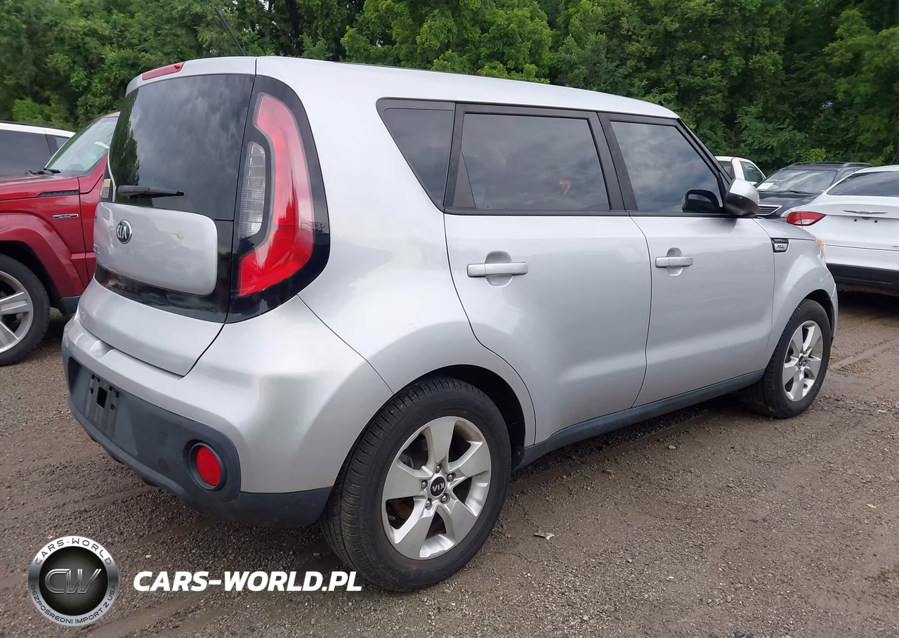 2018 Kia Soul VIN:KNDJN2A26J7543573 - 4