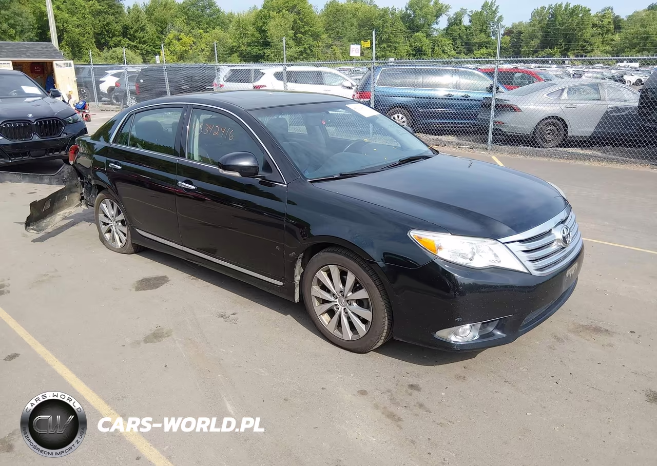 2011 Toyota Avalon Limited – zdjęcie 1 z 17