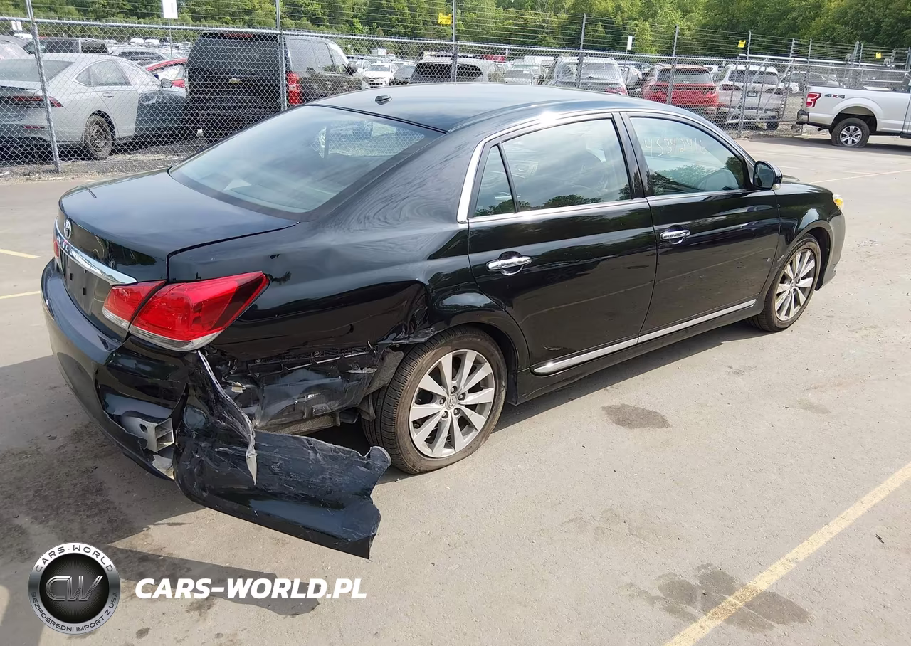 2011 Toyota Avalon Limited VIN:4T1BK3DB9BU374436 - 4