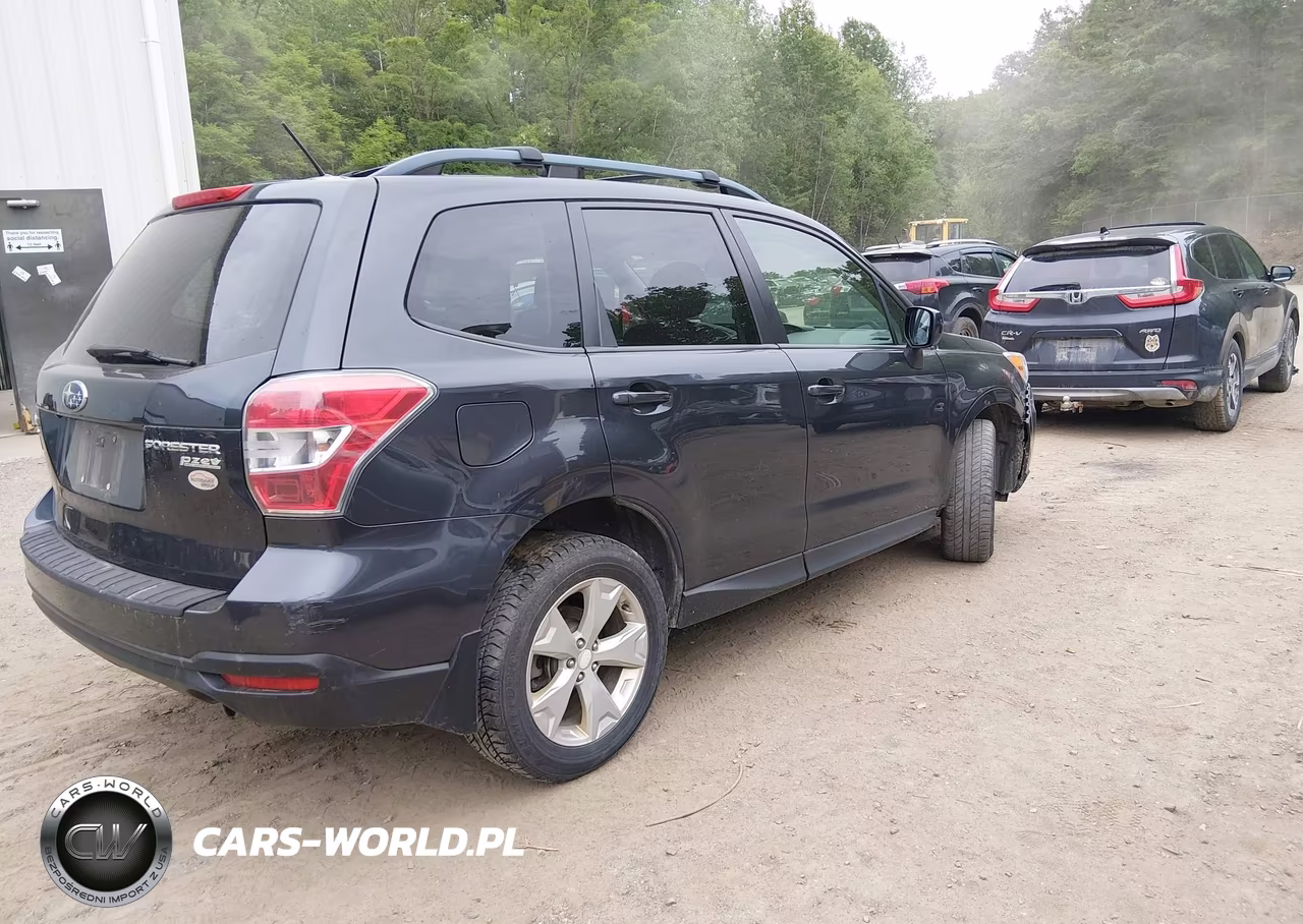 2015 Subaru Forester 2.5I Premium VIN:JF2SJADC4FH576170 - 4