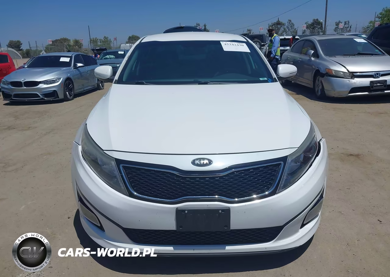 2015 Kia Optima Lx VIN:5XXGM4A72FG408920 - 12