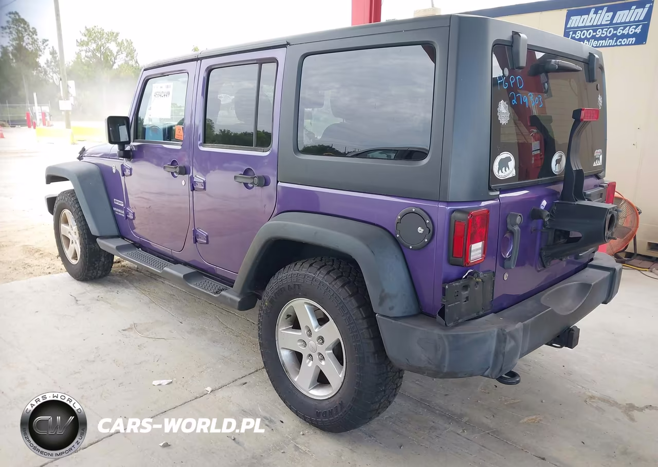 2017 Jeep Wrangler Unlimited Sport 4X4 VIN:1C4BJWDG5HL598130 - 3