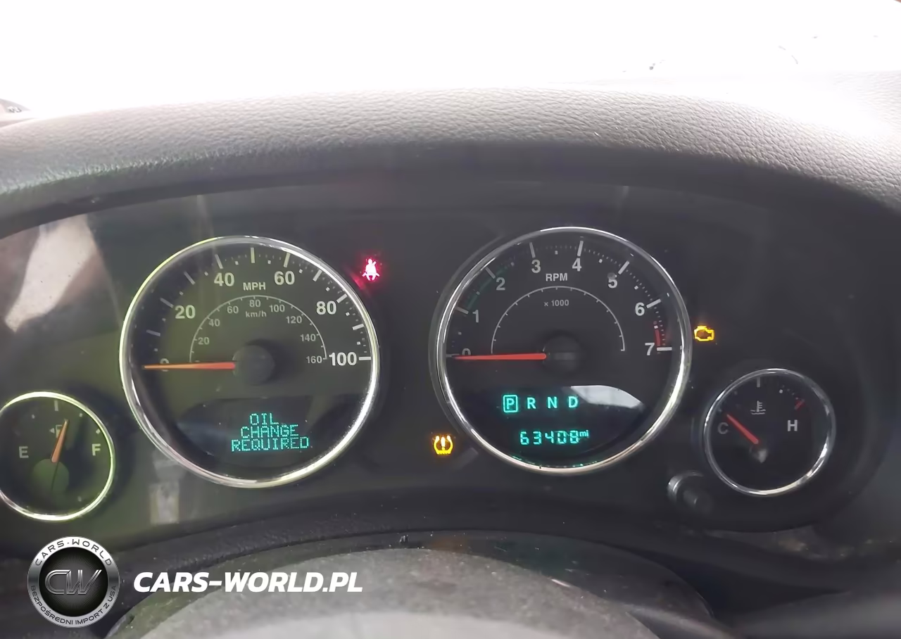 2017 Jeep Wrangler Unlimited Sport 4X4 VIN:1C4BJWDG5HL598130 - 7