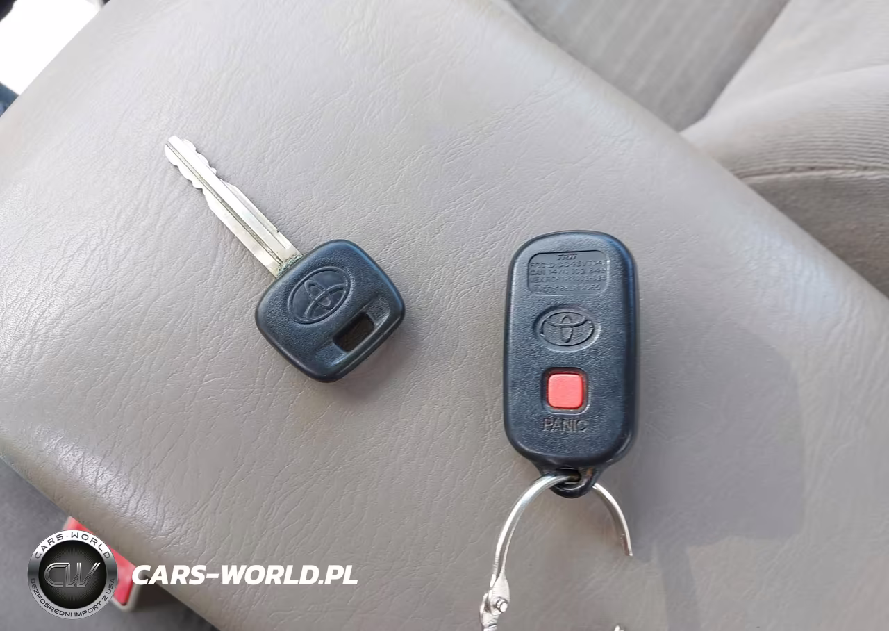 2005 Toyota Camry Le VIN:4T1BE30K95U030350 - 11