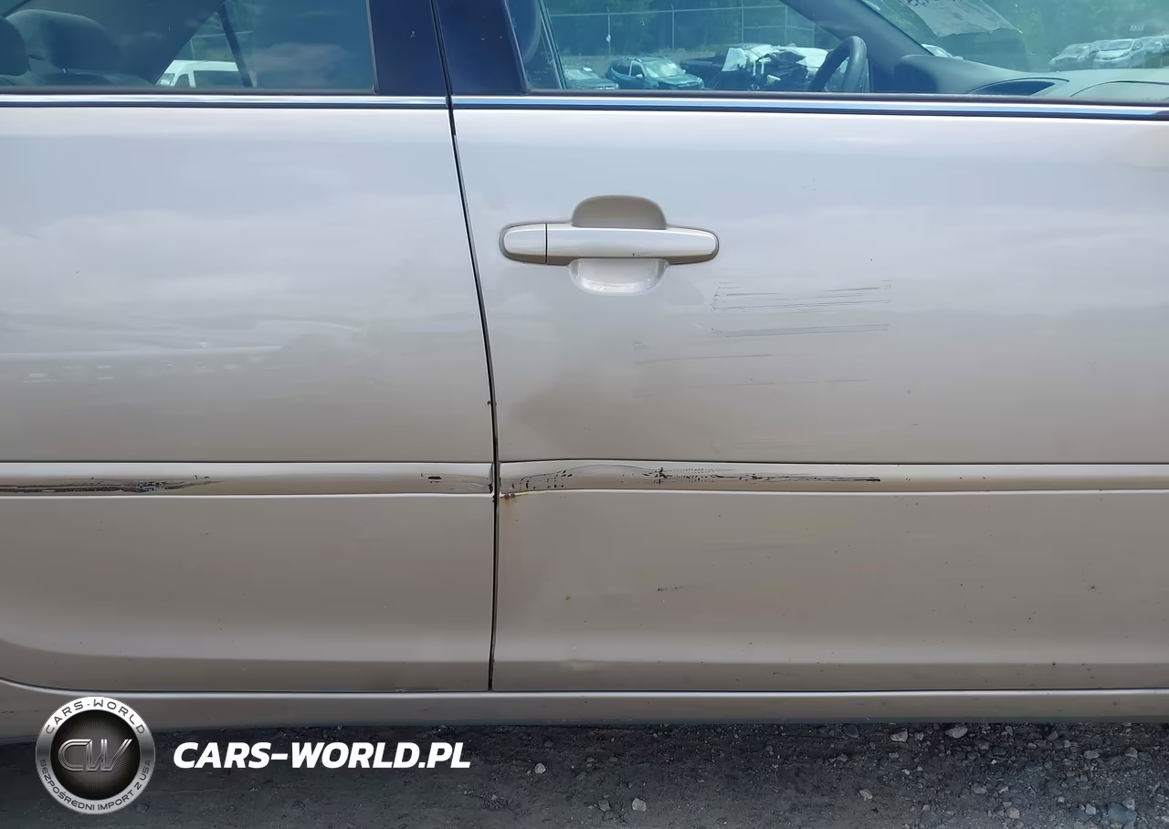 2005 Toyota Camry Le VIN:4T1BE30K95U030350 - 12